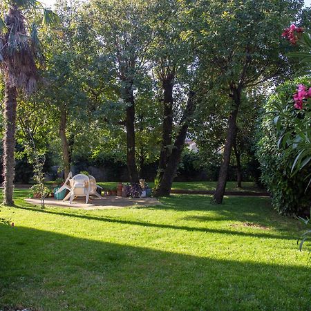 Appartamento Con Giardino Le Querce Sistiana Eksteriør bilde