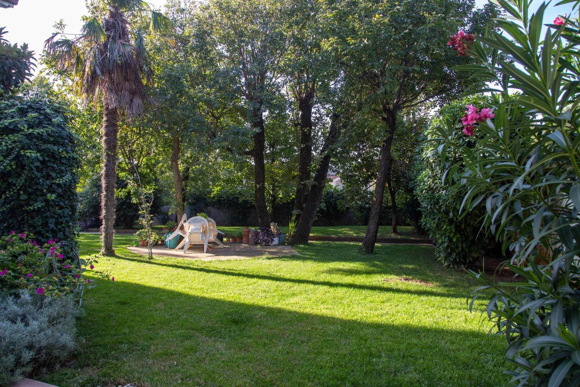 Appartamento Con Giardino Le Querce Sistiana Eksteriør bilde